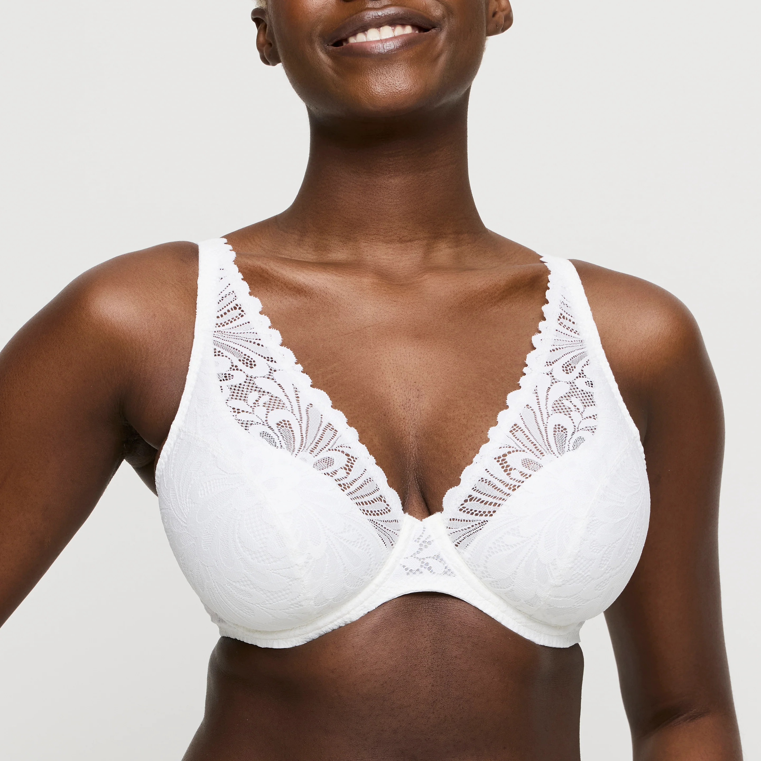 BH's beige Prima Donna Twist