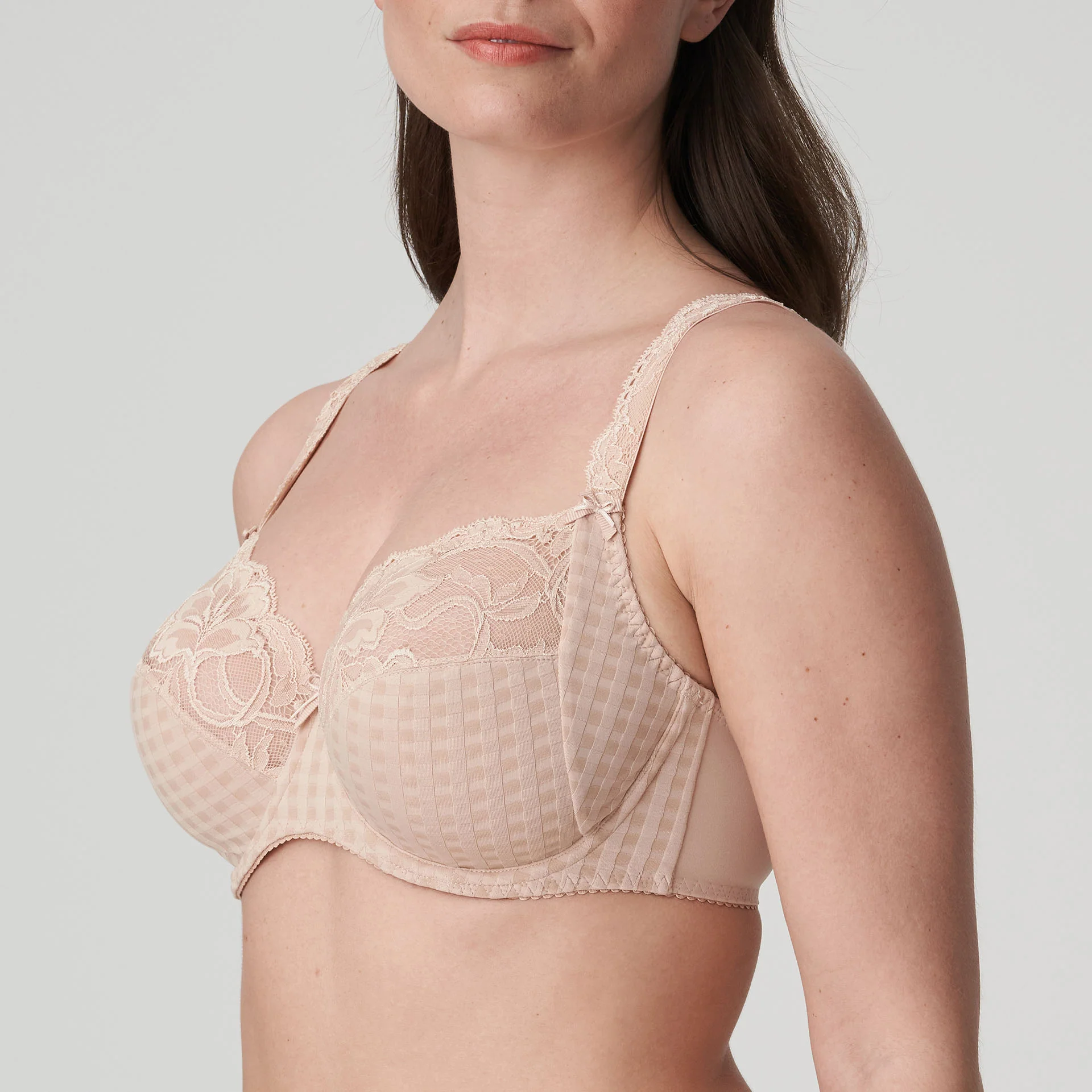 BH's Prima Donna - Image 2