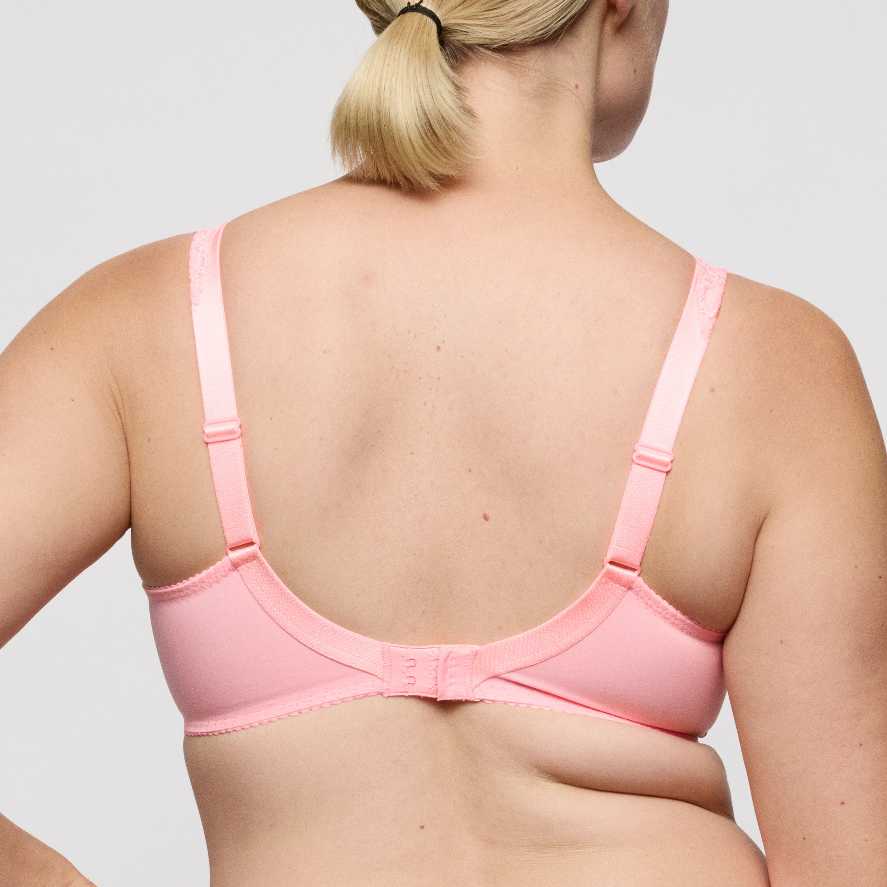 BH's roze Prima Donna - Image 3