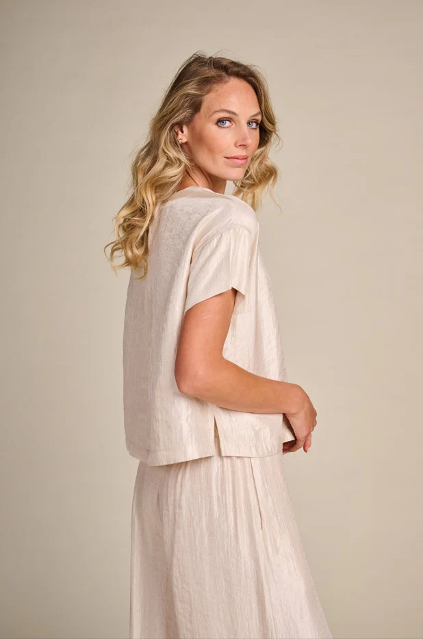 Blouses korte mouw beige Due Amanti