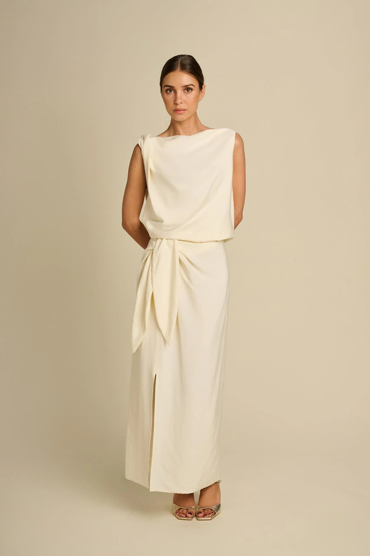 Blouses korte mouw beige March23