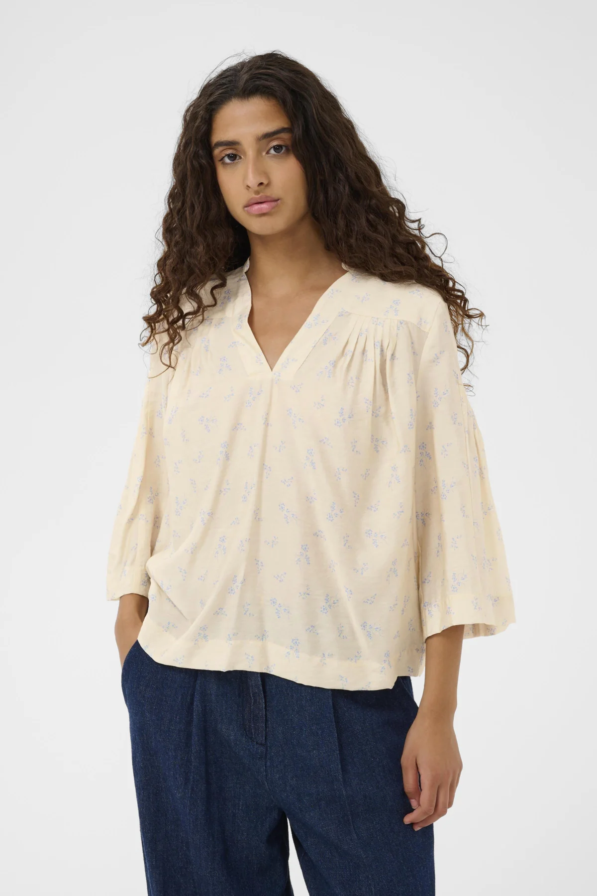 Blouses lange mouw beige Soaked In Luxury