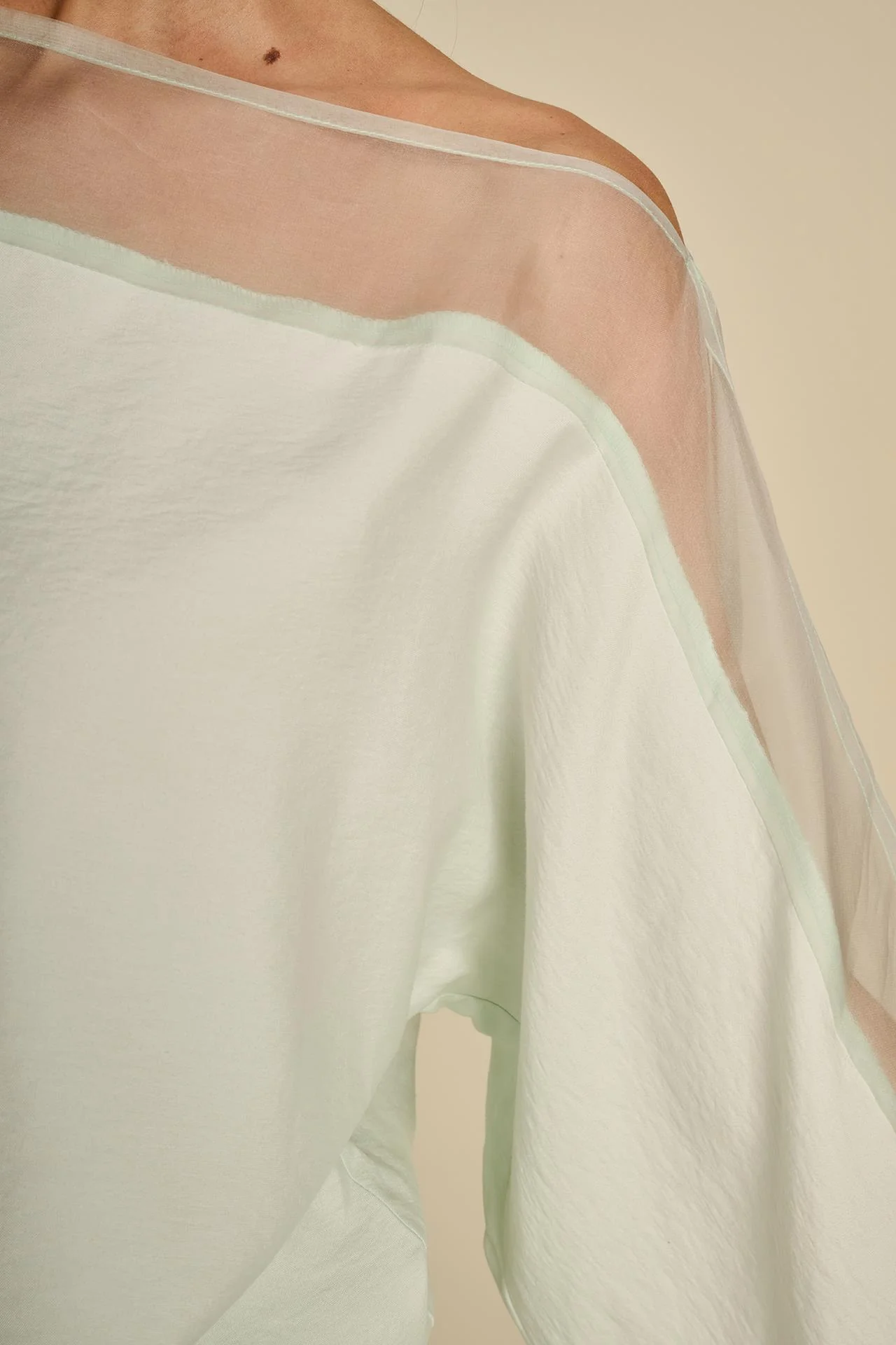 Blouses korte mouw groen March23 - Image 3