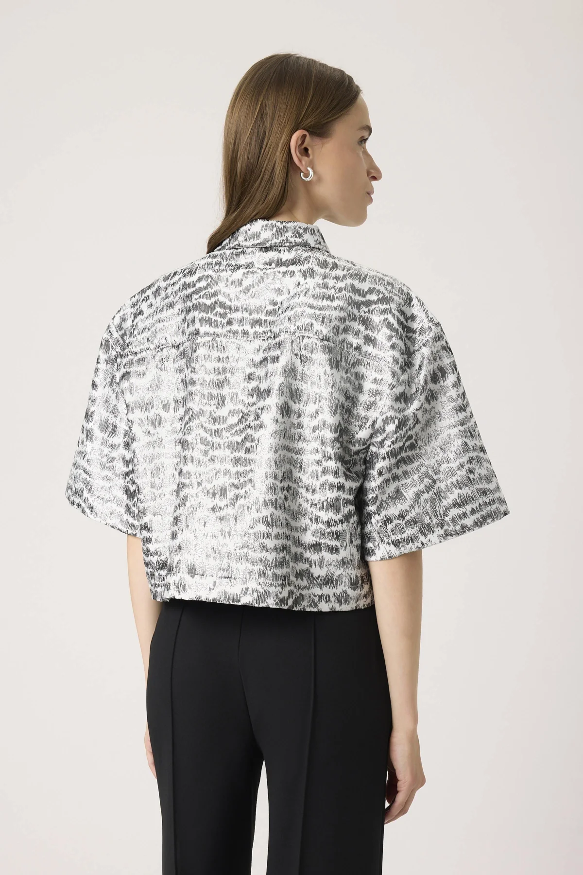 Blouses korte mouw zilver Soaked In Luxury - Image 3