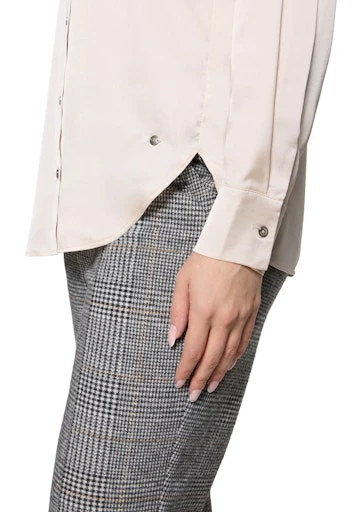 Blouses lange mouw beige Betty & Co - Image 7