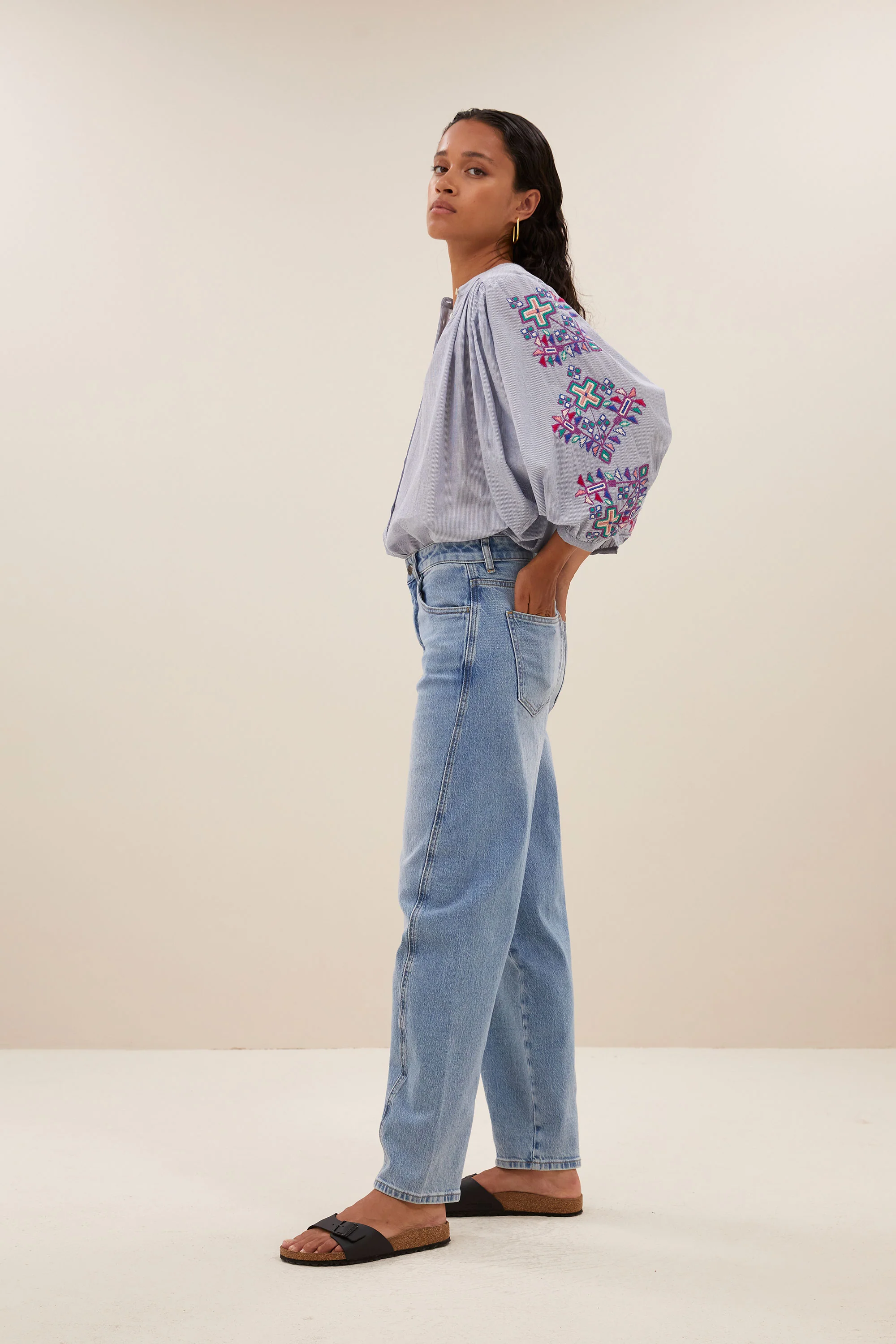 Blouses lange mouw grijs by-bar