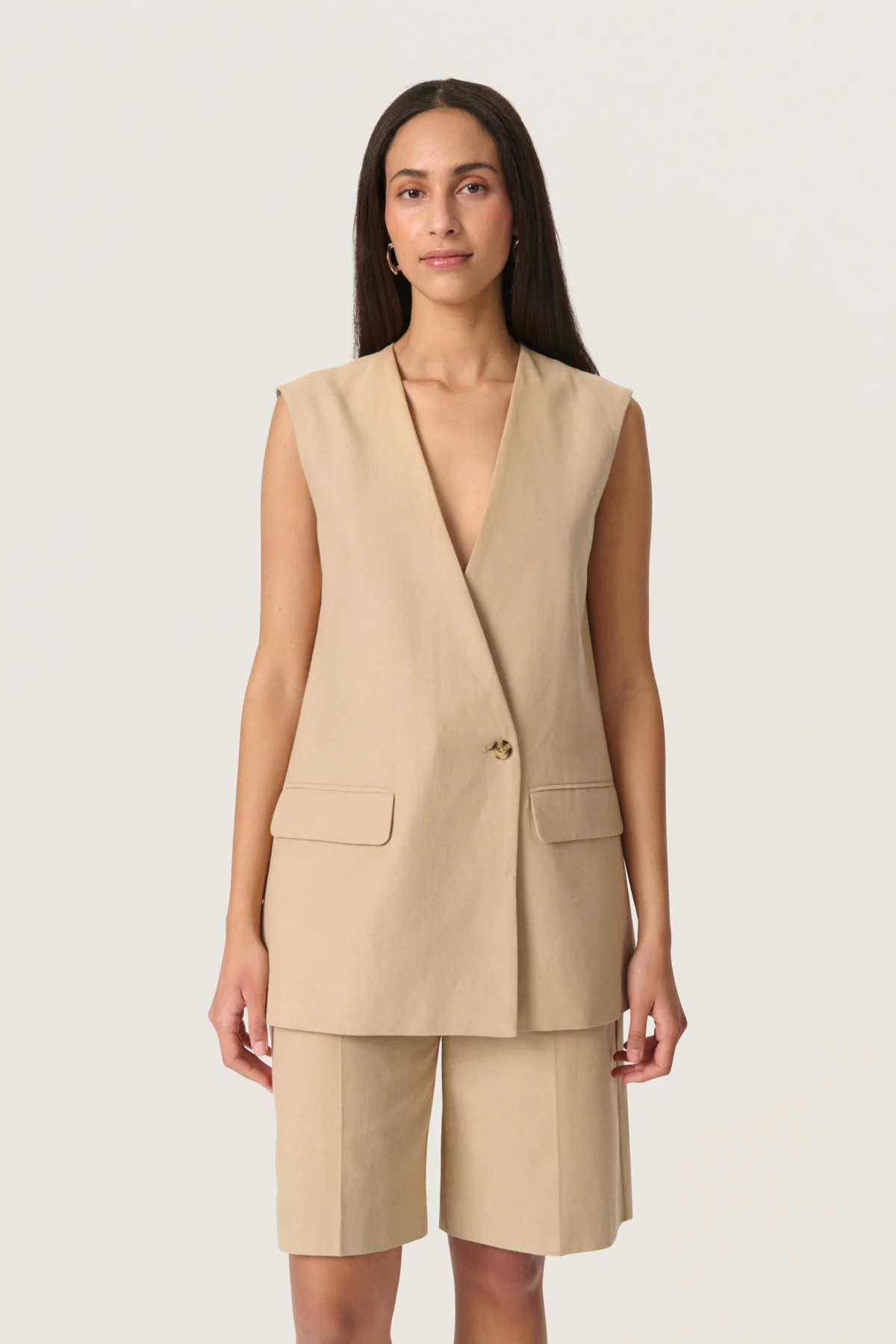 Gilets beige Soaked In Luxury