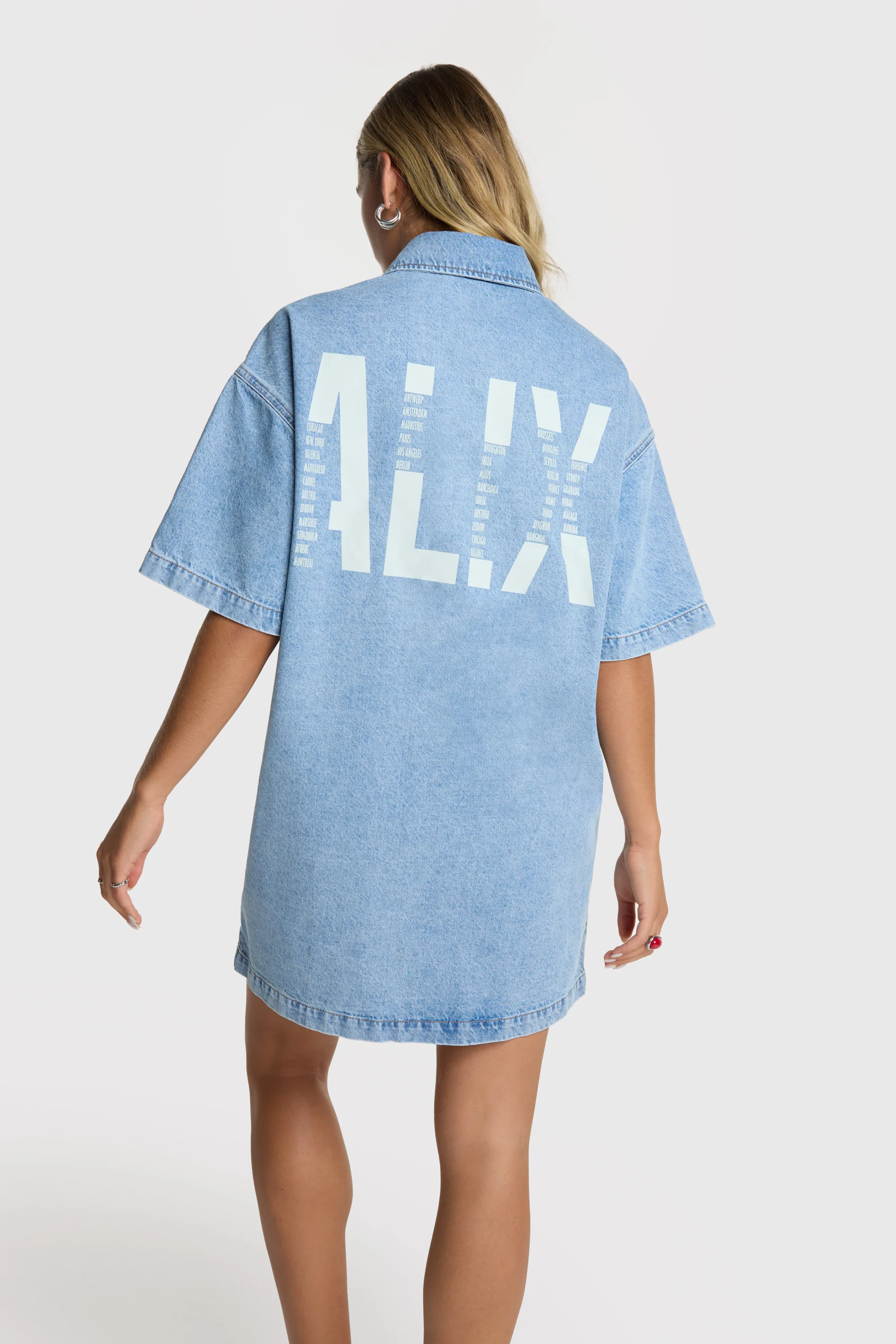 Jurken korte mouw blauw ALIX The Label - Image 4