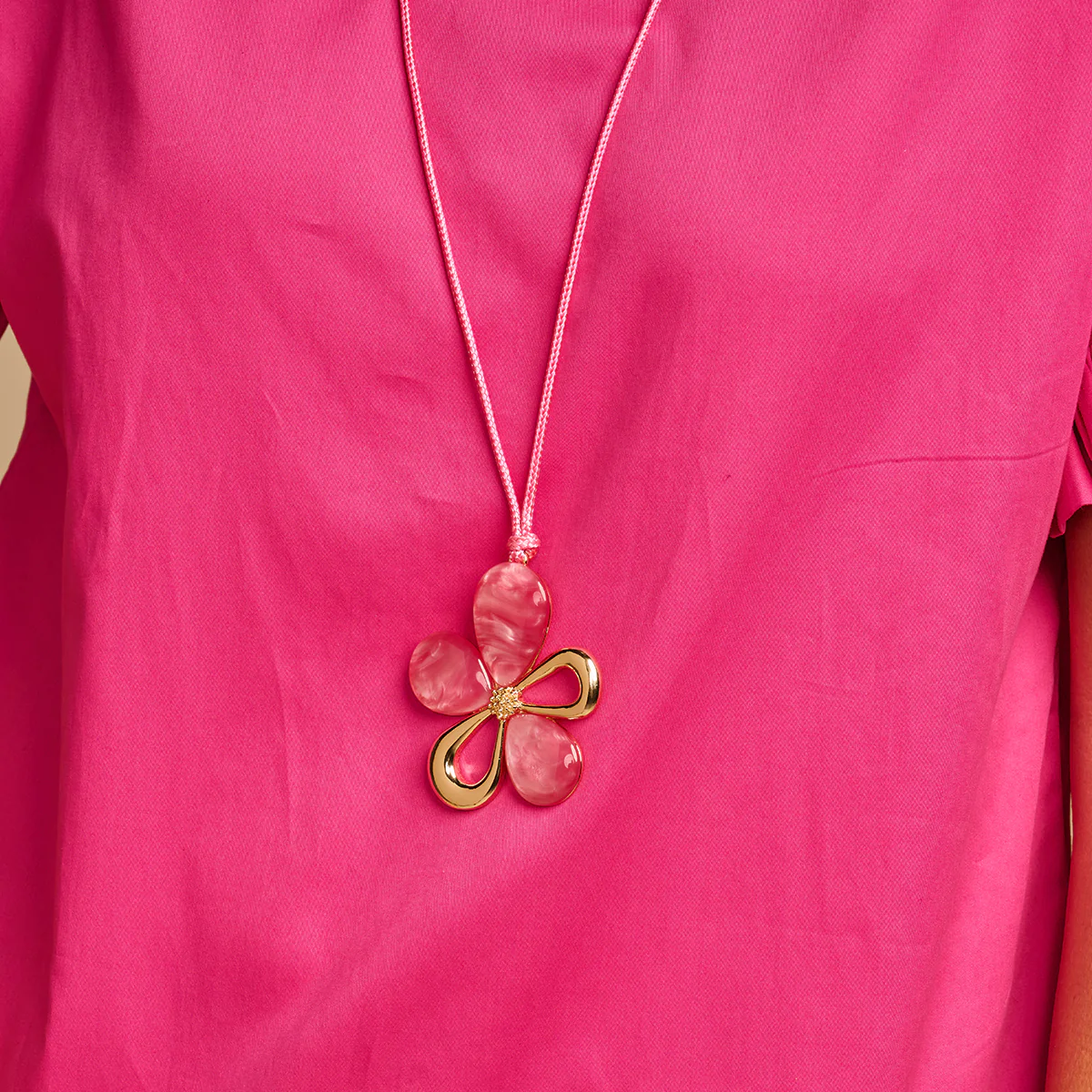 Juwelen roze Les Cordes