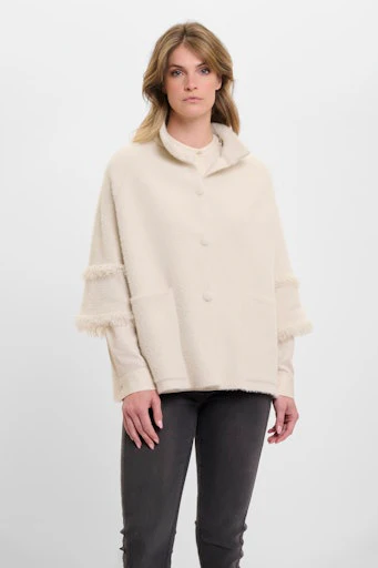 Poncho's beige Rino&Pelle