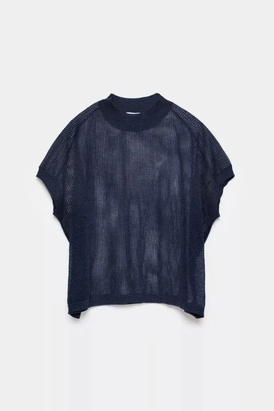 Pulls navy CKS