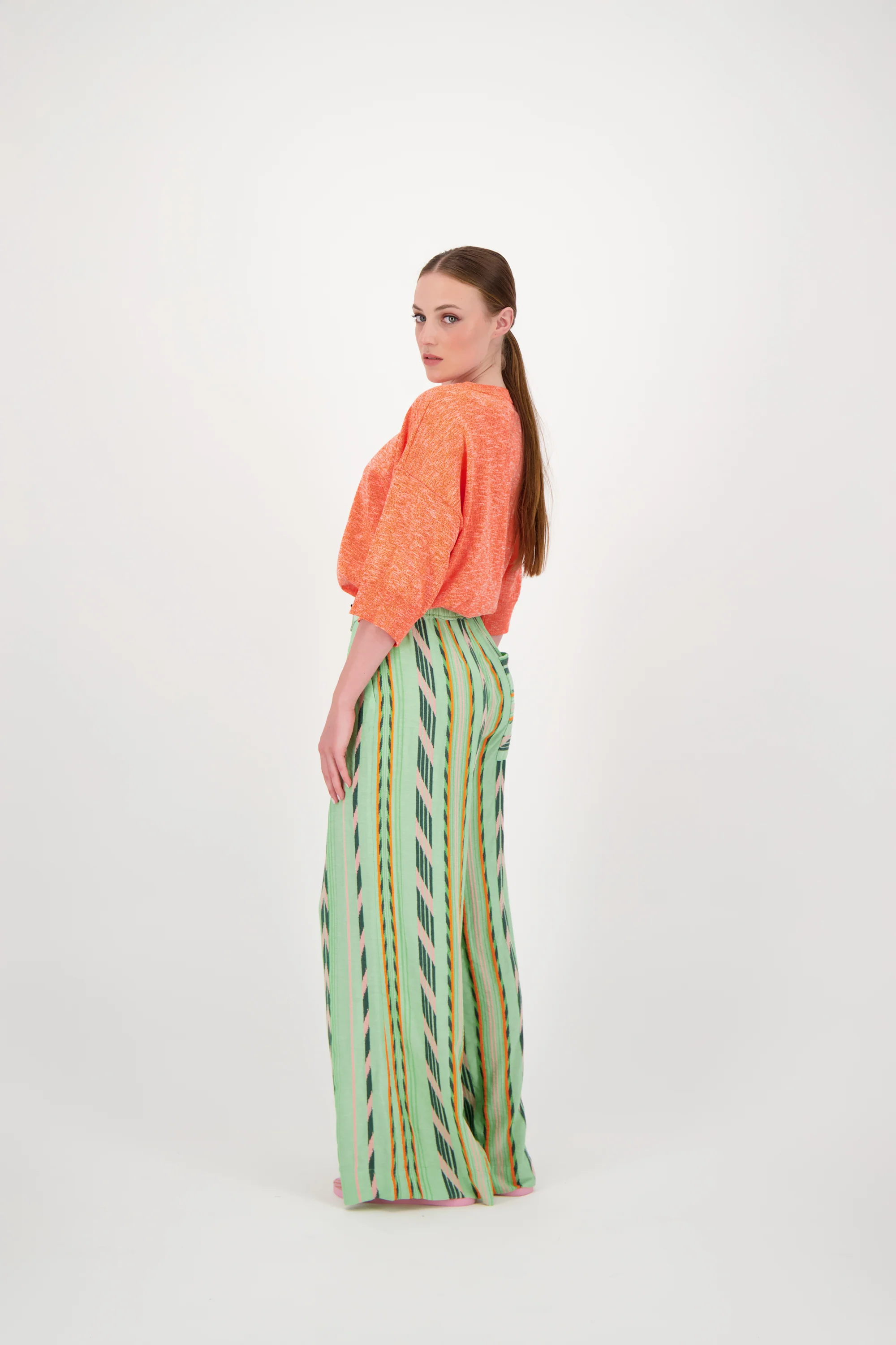 Pulls oranje Hampton Bays