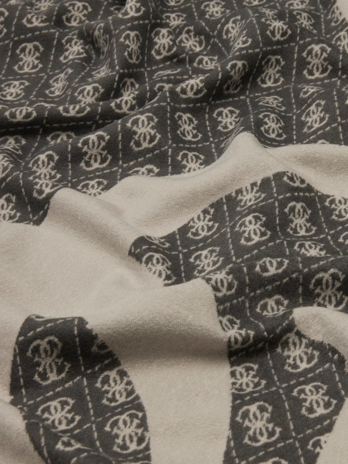 Sjaals zwart Guess