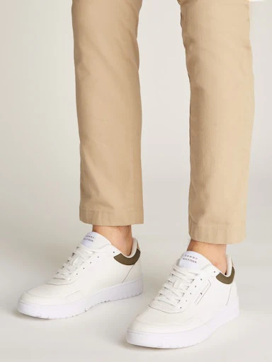 Sneakers wit Tommy Hilfiger - Image 2